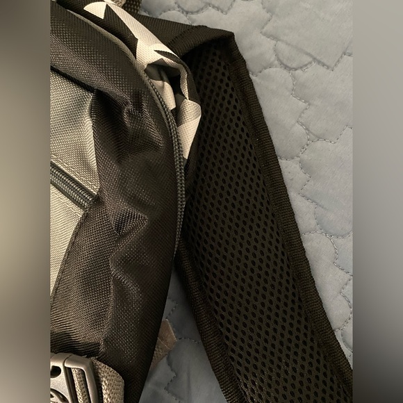 ⚾️🥎🎒Rawlings PLAYERS YOUTH BB/SB BACKPACK Baseball and Softball Equipment - Picture 6 of 7